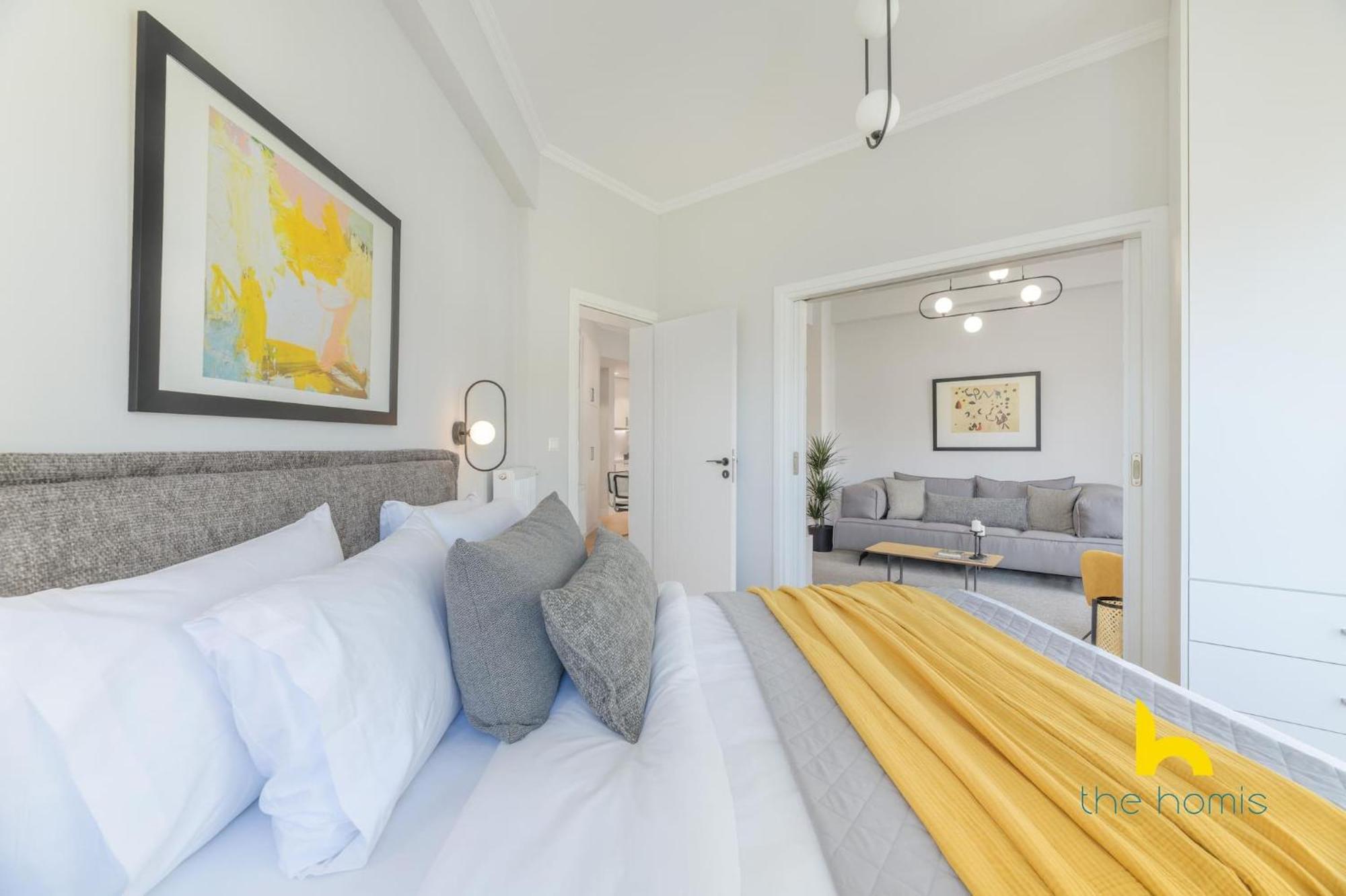 Sun-Splashed 2-Bdr Corner Apartment With Hillside Views! Athens Ngoại thất bức ảnh