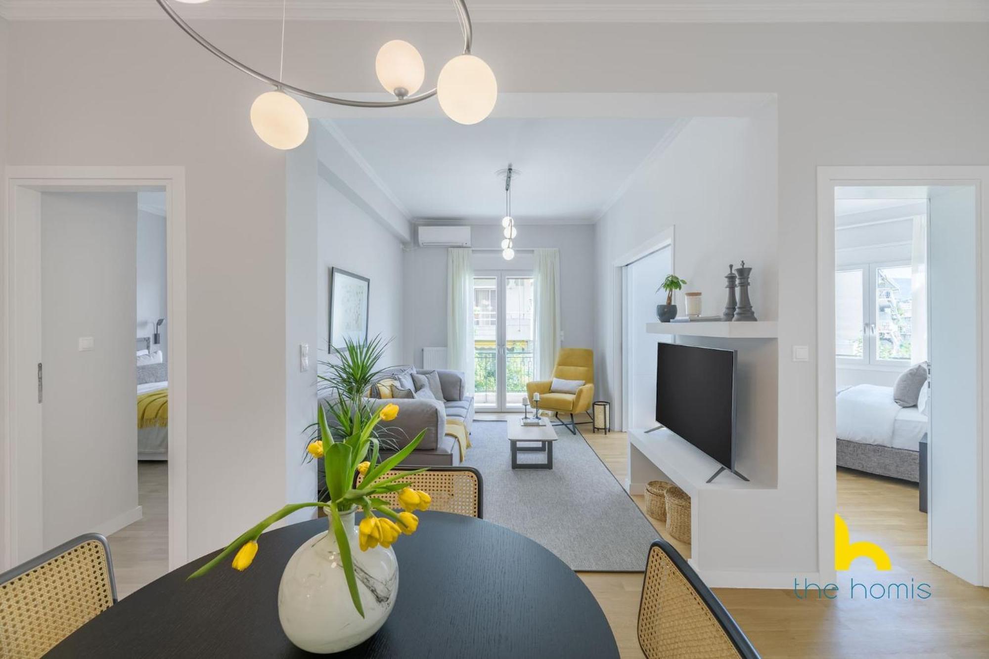 Sun-Splashed 2-Bdr Corner Apartment With Hillside Views! Athens Ngoại thất bức ảnh